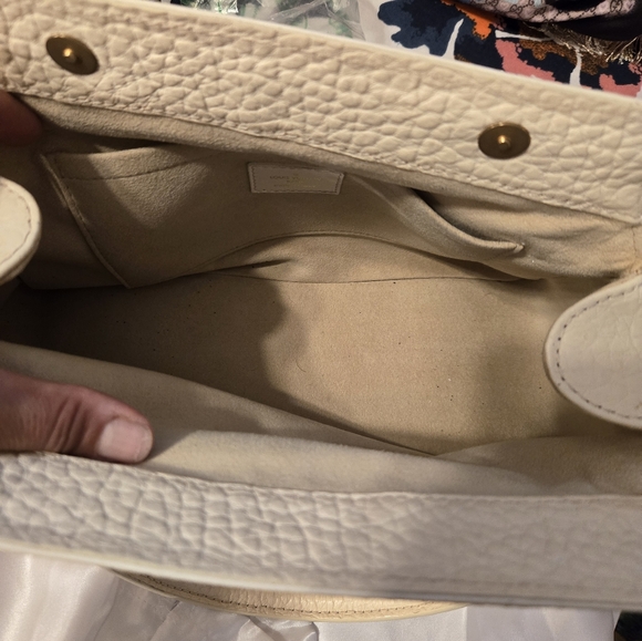 Louis Vuitton Trapeze Bag - Picture 16 of 16